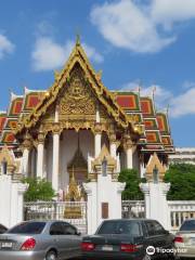 Wat Ratchaburana Ratchaworawihan (Wat Liap)