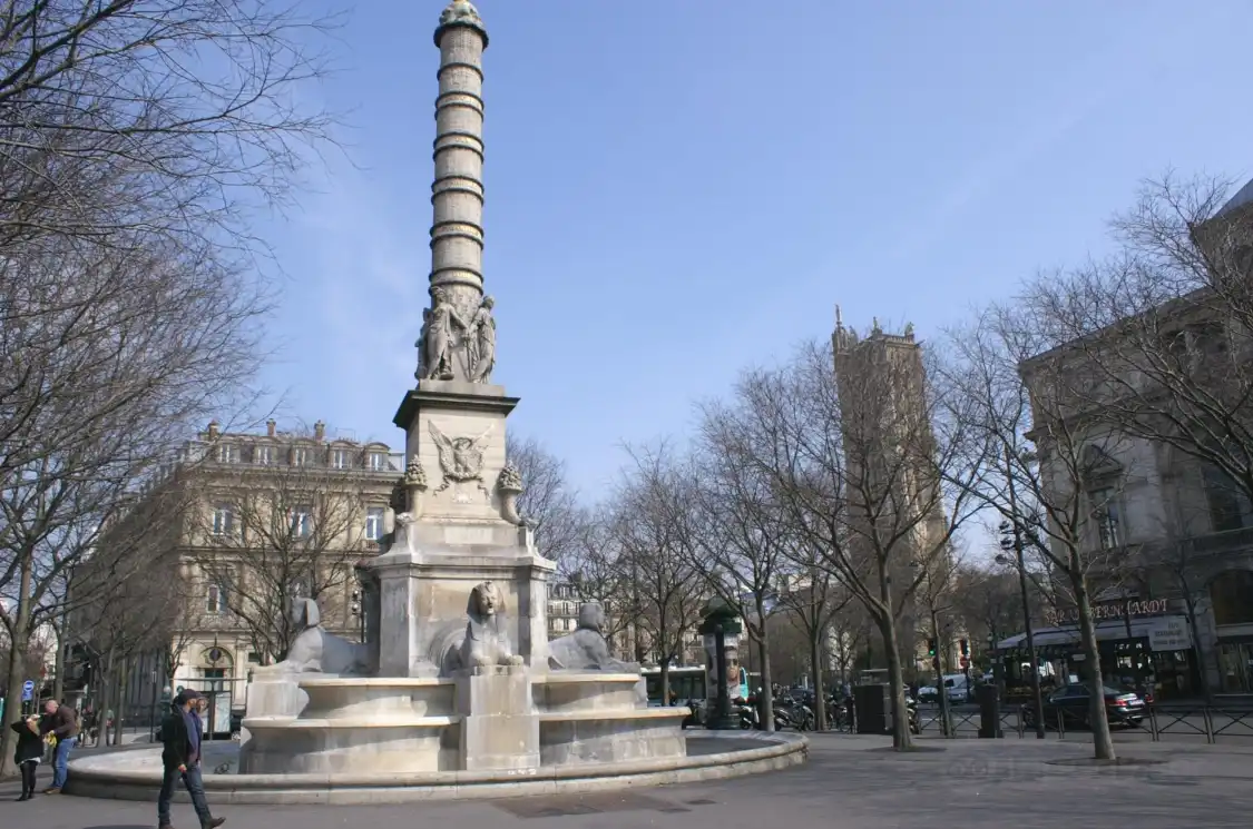 Hotels near Place du Chatelet