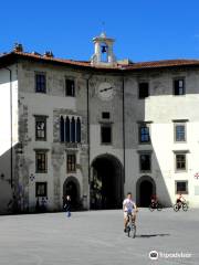 Palais de l'Horloge - Tour della Muda ou della Fame