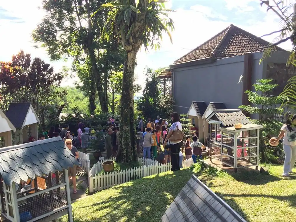 Hotel dekat Rabbit Village