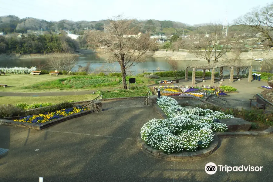 神奈川縣立津久井湖城山公園