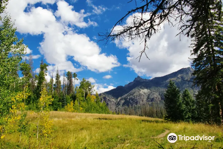 Fourmile Falls Trail