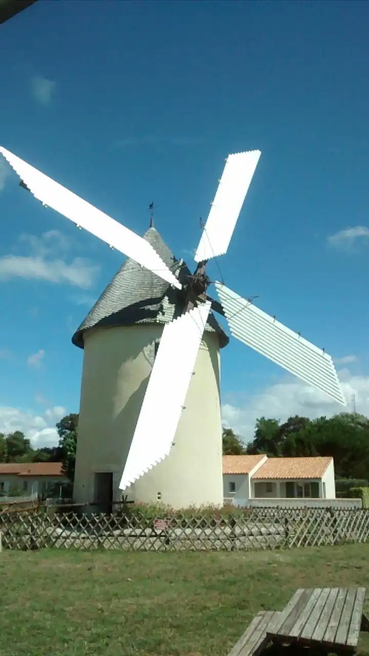 Hotel di Marans