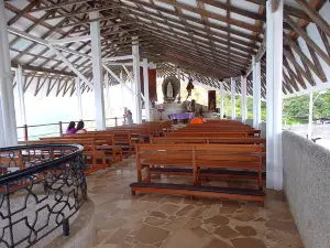 Santuario Católico María Blanca Estrella de la Mar | Olón