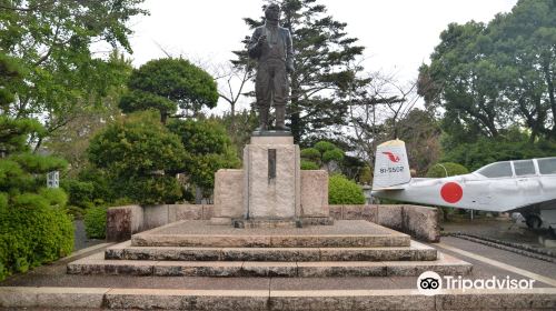 Tokoshieni, Tokkoyushi Statue