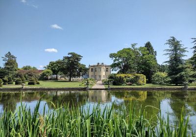 Thorp Perrow - Arboretum and Bird of Prey & Mammal Centre