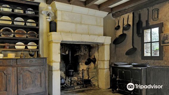 Cave Museum, Village Troglodytique de Rochemenier