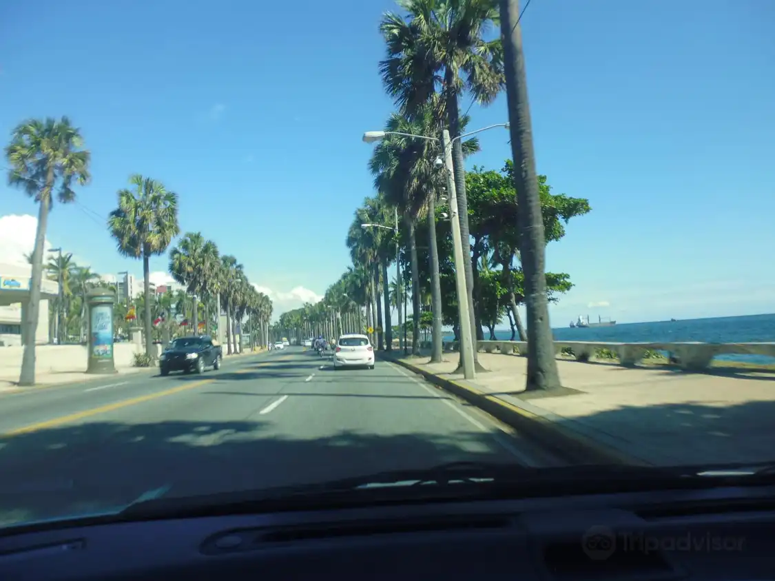 Hotels near Avenida George Washington