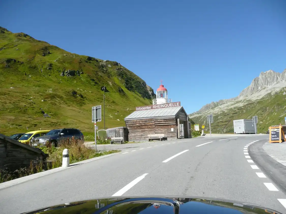 Hotels near Oberalppass