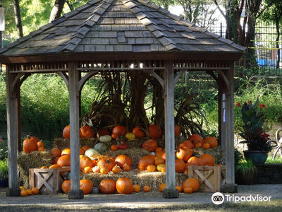 Grapevine Botanical Garden at Heritage Park