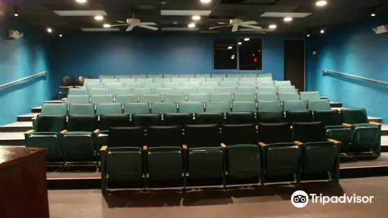 Lamplighters Community Theatre