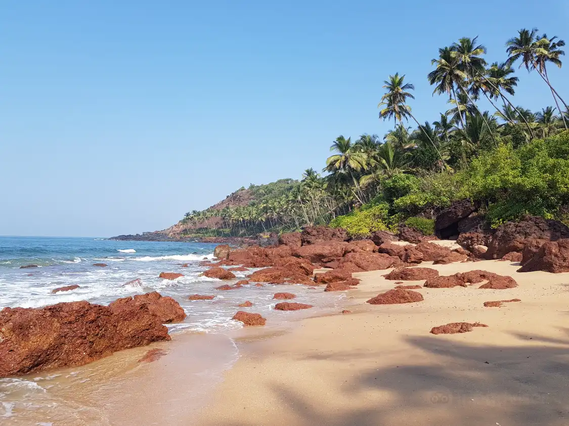 Hotels near Canaguinim Beach