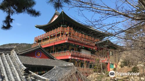 臥龍山白泉寺