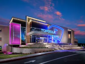 Topgolf Brooklyn Center