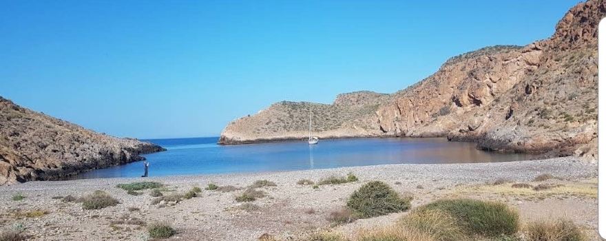 Cala Cerrada