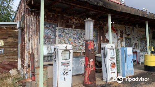 Hackberry General Store