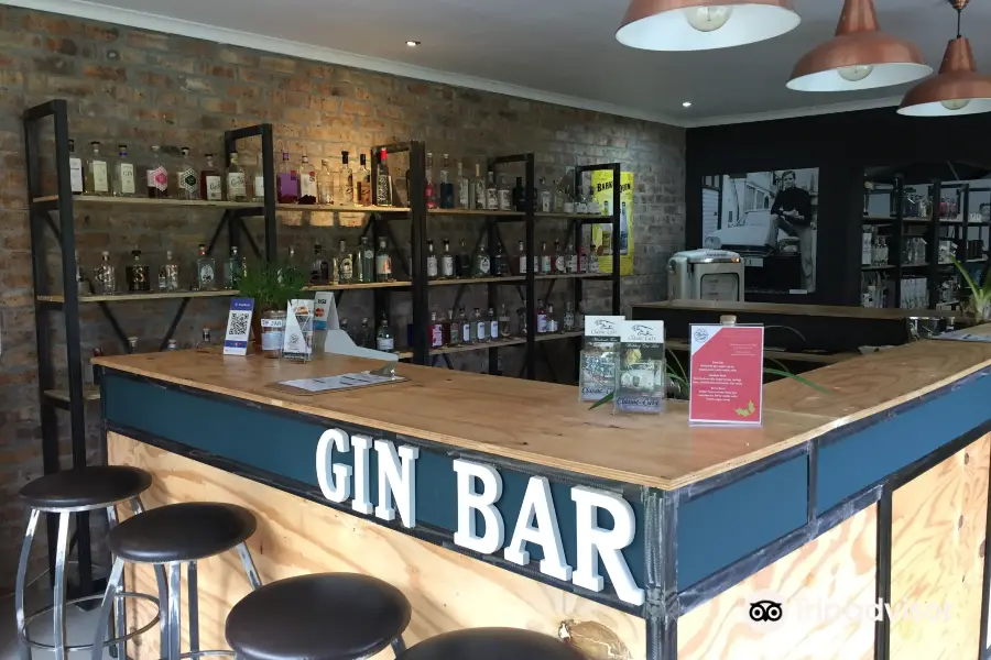 Classic Cats Vintage Cars & Gin Tasting Venue
