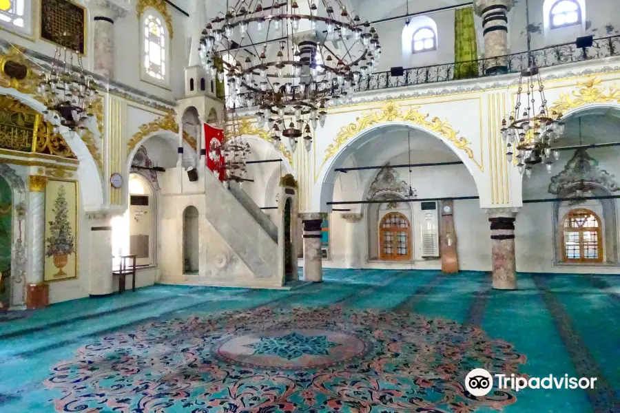 Şadırvan Mosque