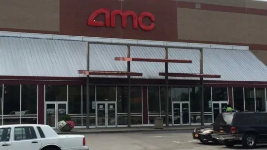 AMC Bay Plaza Cinema 13