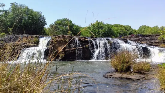 Les Cascades de Banfora