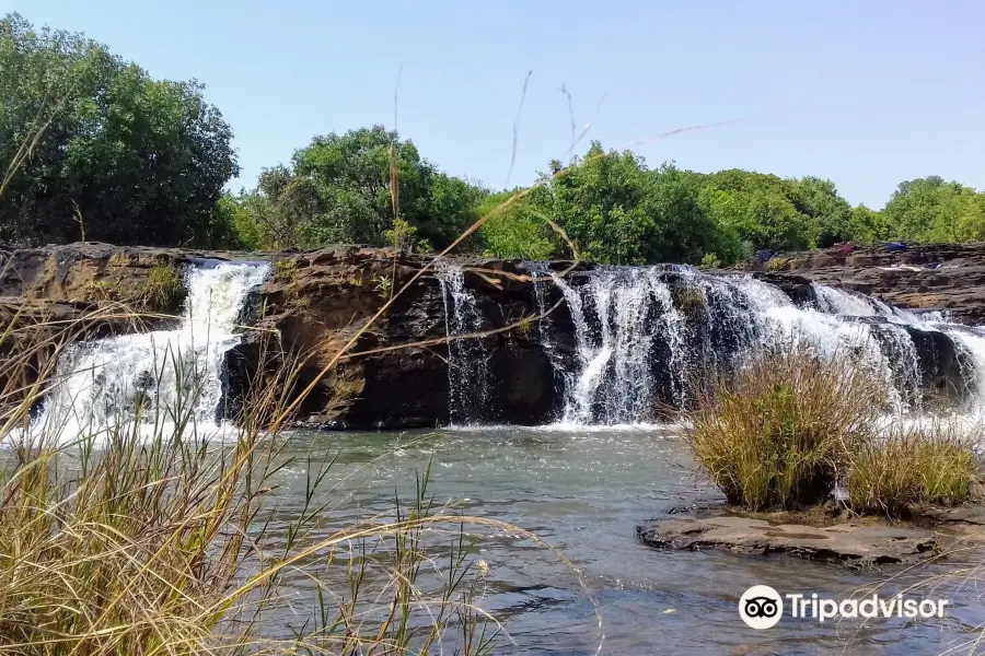 Les Cascades de Banfora