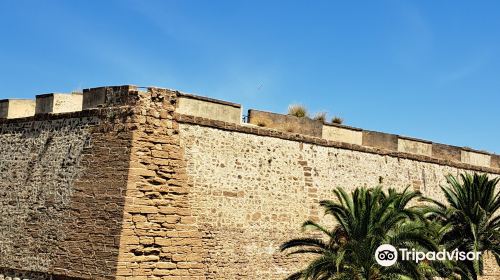 Puerta de Tierra