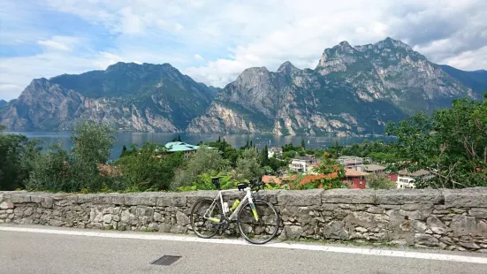 MANDELLI BIKE RENTAL TORBOLE SUL GARDA - Fahrradverleih Gardasee - Noleggio bici Lago di Garda - Ebike rent