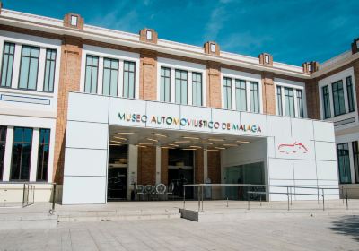 Museo Automovilístico y de la Moda