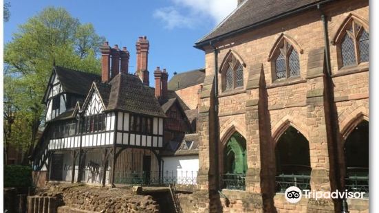 Lychgate Cottages