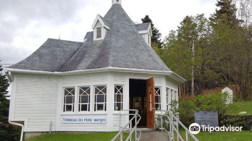 Le Sanctuaire Notre-Dame-de-Pointe-Navarre Shrine