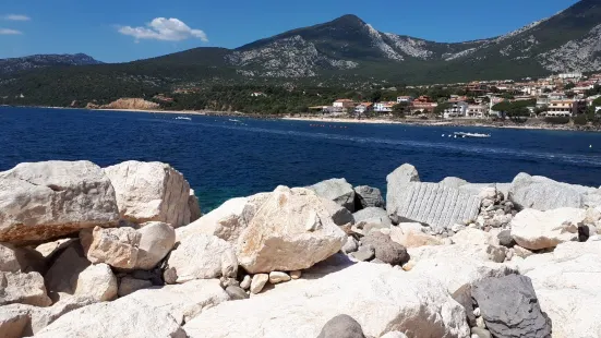 Spiaggia di Cala Fuili