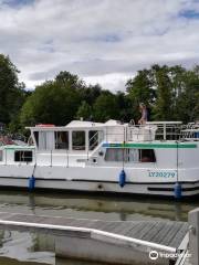 Locaboat Holidays Briare - Location bateau Canal de Briare & Loire