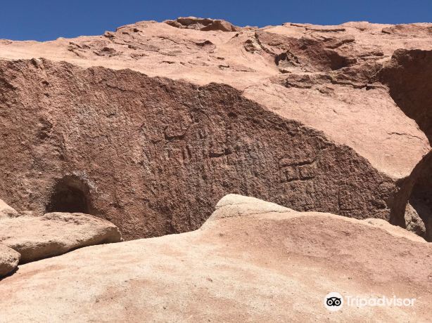 Yerbas Buenas Petroglyphs