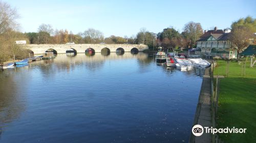 Clopton Bridge