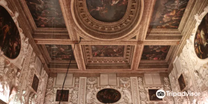 巴巴拉波爾圖宮