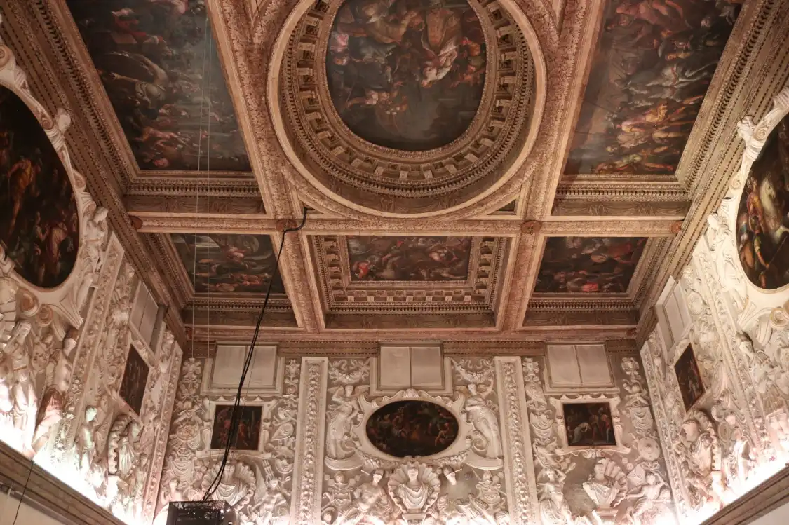 Hotels near Palazzo Barbaran da Porto