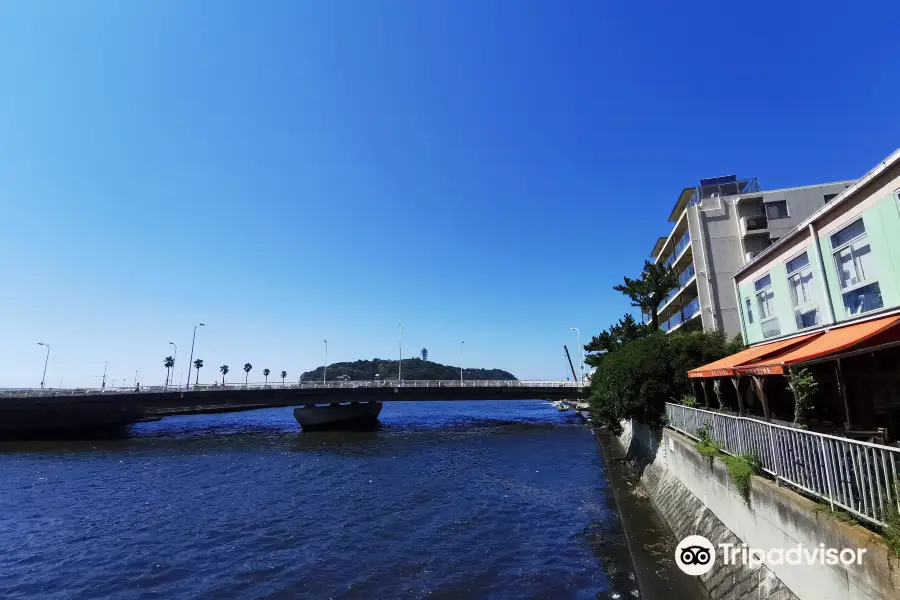 Enoshima Benten Bridge