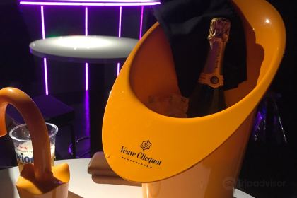 Live Band Karaoke Bar Real Kara