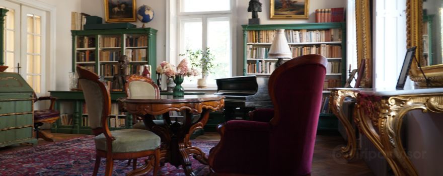 Muzeum im. Anny i Jarosława Iwaszkiewiczów