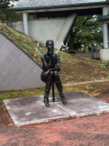 秋田県立近代美術館