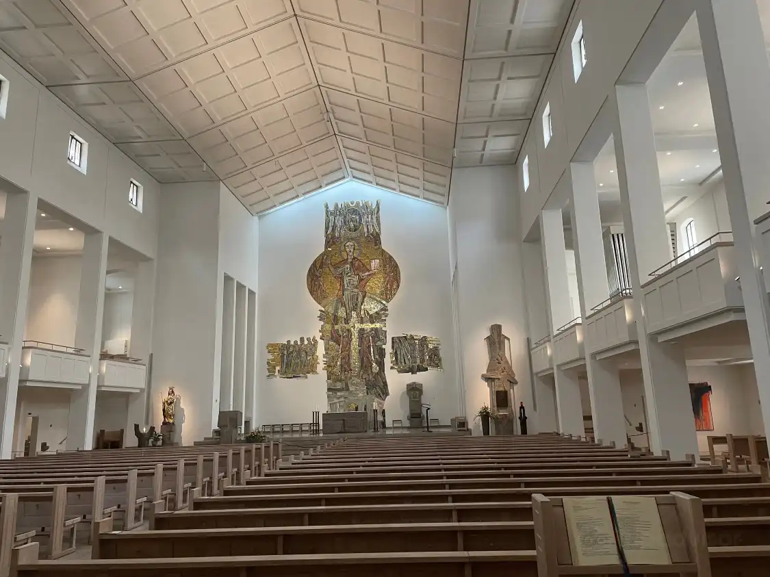 Отели рядом с достопримечательностью «Domkirche St. Eberhard»