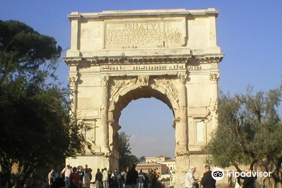 Antiquarium and Arch of Titus