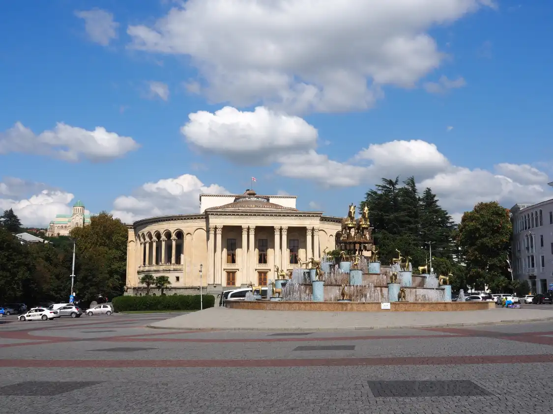 Hotels near David Agmashenebeli Square