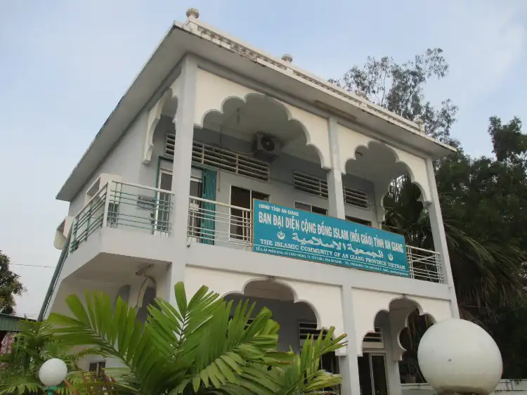 Hotels in Đa Phước