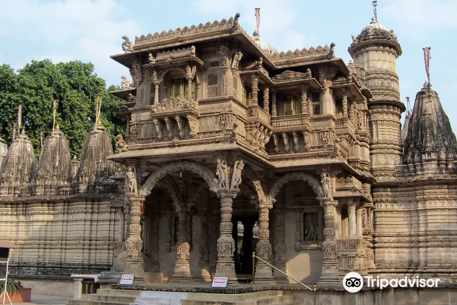 Hutheesing Jain Temple