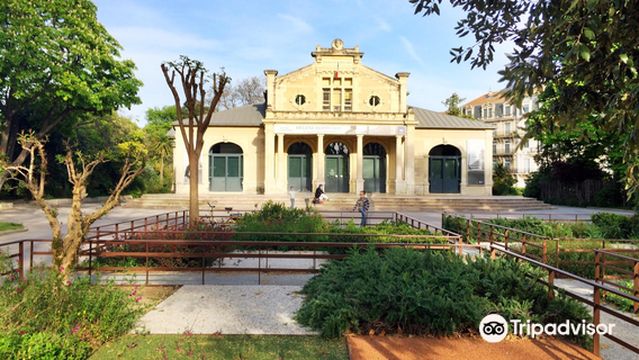 Le Pavillon Populaire