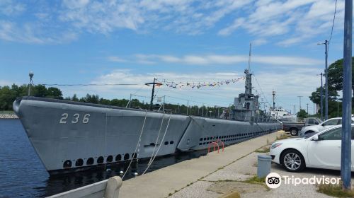 Great Lakes Naval Memorial & Museum