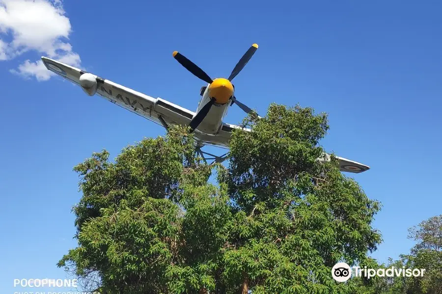 Fairey Firefly Monument