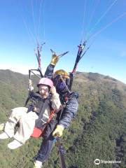 Paralove Paragliding School