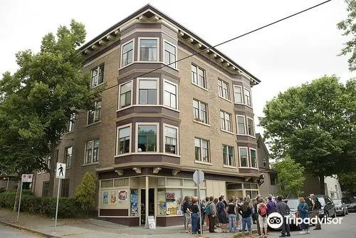 4_History Walks in Vancouver with James Johnstone